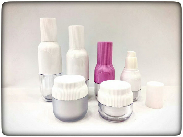 Quality 10ml 15ml 30ml 50ml Unique shape new packaging  cosmetic lotion pump bottle for sale