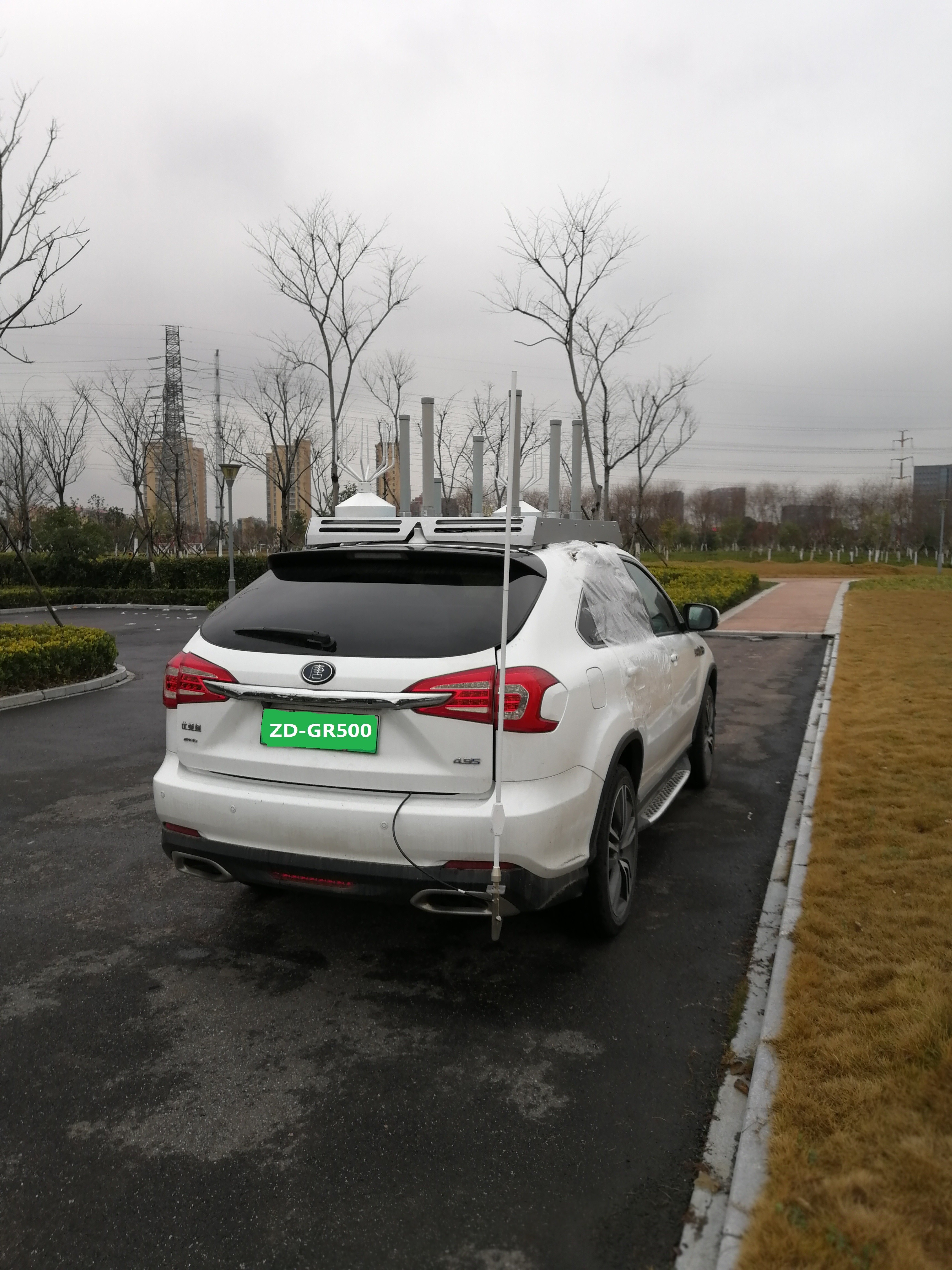Quality Wireless Signal Vehicle Mounted Jammer With 300m Long Jamming Distance for sale