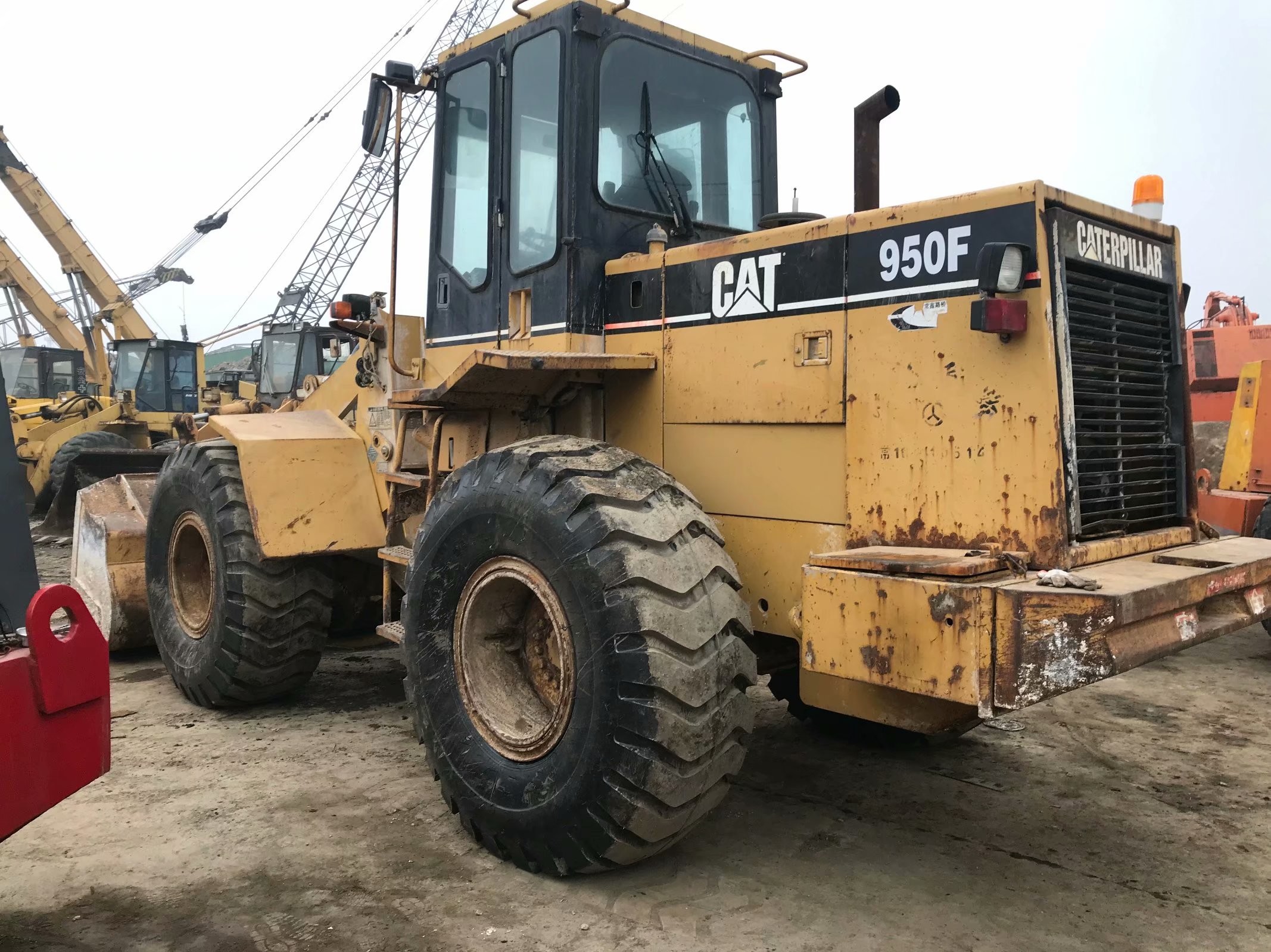 Quality Original paint Used CAT Wheel Loader 950F Made in japan engine power 180hp for sale