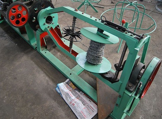 Quality facory price Barbed Wire Making Machine for Single/Double Standard for High Tensile for sale