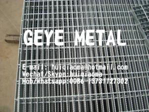 Quality Light Duty Welded Serrated Flat Bar Gratings for Walkways|Catwalks|Washing Platforms|Ladder Rungs for sale
