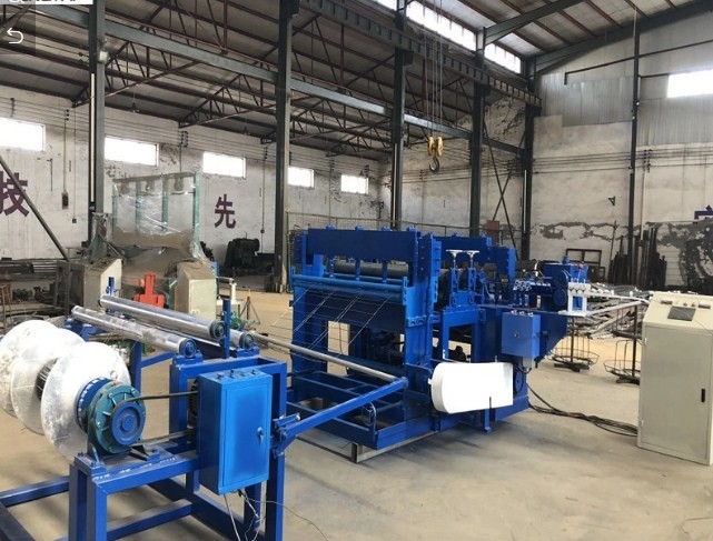 Quality High capality easy operate Brick Force Mesh Welding Machine for South Africa Customer for sale