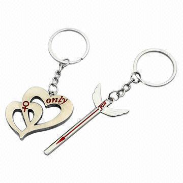 Quality Metal/Couple Keychain with Fancy Heart Design, for Valentine's Day Promotion Gifts  for sale