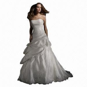 Quality Low-back bridal gown/classic wedding dress, decorated w/ swarovski crystals, made of satin chiffon for sale