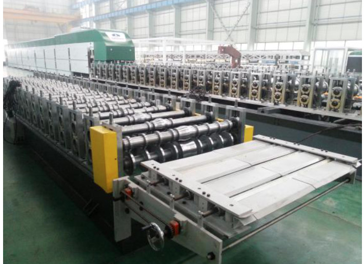 Quality Automatica Polyurethane Sandwich Panel Line For Roof Forming 380V for sale