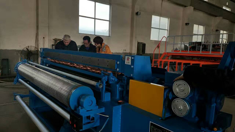 Quality High Efficiency Automatic Welded Wire Mesh Making Machine Factory for sale
