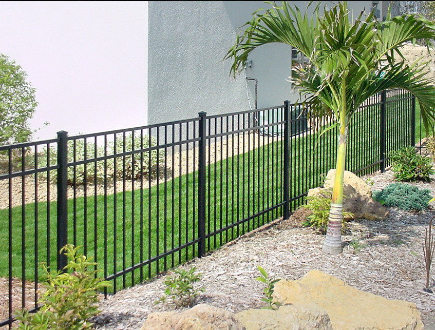 Quality Galvanized Decorative Garden Wrought Iron Picket Fence for sale
