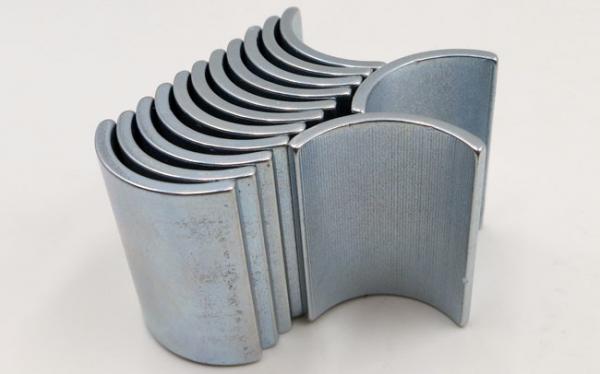 Buy Arc Shaped Free Energy Neodymium Motor Magnets N45SH Grade Zinc Coating at wholesale prices