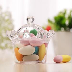 Quality crown style sweet cake andy  chocolate food standard plastic packaging containers for sale