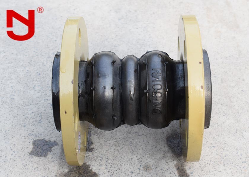 Quality Hydraulic Double Sphere Rubber Expansion Joint Synthetic Rubber Reduce Tensile Strength for sale