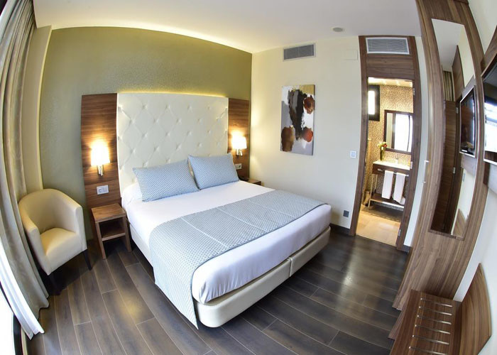 Deluxe Modern Hotel Bedroom Furniture , King Size Bedroom Sets