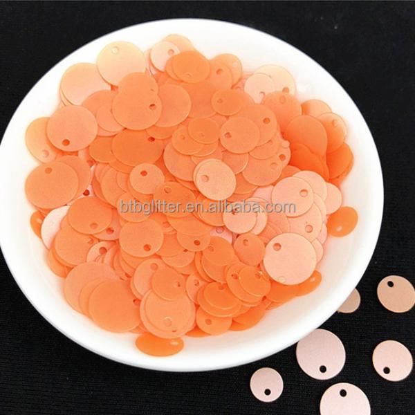 OEM/ODM Yes.We Provide OEM White and Green Sequins Feathers Fully Sequined Applique Patch DIY Craft Essential