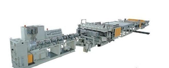 Buy PP Hollow Sheet Plastic Extrusion Line With Single Screw Extruder at wholesale prices