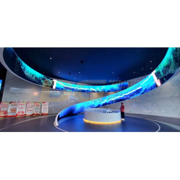 Flexible Creative LED Display P1.5mm Modules for Building Facades with 3840Hz Refresh Rate and High Brightness