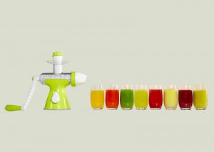 ABS Main Body Fruit Juice Making Machine , Slow Juice Extractor Easy Gathering