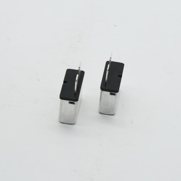 E311 E312 Waterproof Auto Reset Overload Protection Car Electric Circuit Breaker