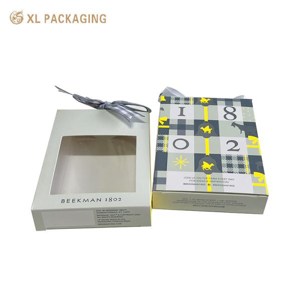 Lip Card Box Custom Design For Lipstick Packaging Bow Attaching Cardboard Box