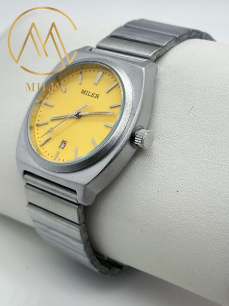 Buy Men Quartz Watch With Push-Button Hidden Clasp And Mineral Glass Surface at wholesale prices