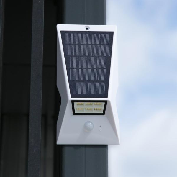 Buy 3.5W Home Gardens Sensor Solar Powered Pir LED Wall Light For Compound Wall at wholesale prices