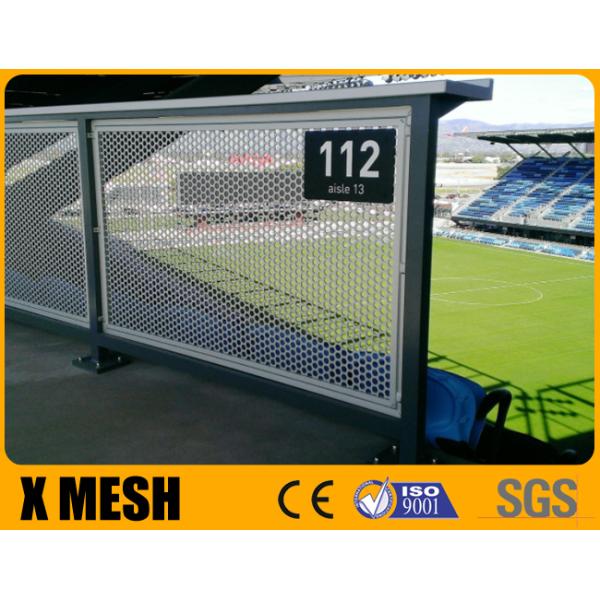 1.22 X 2.44m Size Stainless Steel Perforated Metal Mesh Round Hole Shape For Stairs