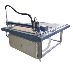 KAEMI Digital Flatbed Cutter The Ultimate Solution for Clothing Industry PVC