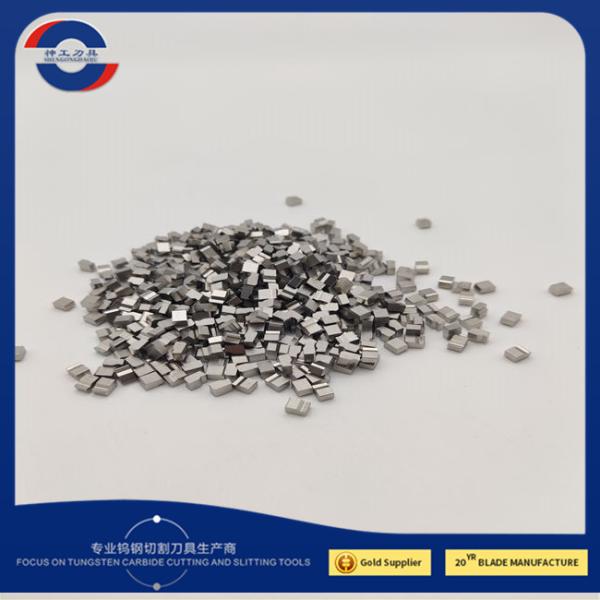 Buy HRA92 HRA93 tungsten saw tips Cemented Carbide Tool Tips For Cold Saw Making at wholesale prices