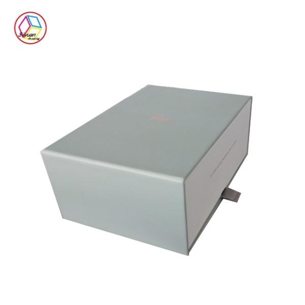 Buy White Kraft Chocolate Boxes Offset Printing Flexo Printing Screen Printing at wholesale prices