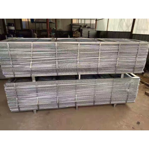 Galvanized 2.5lbs Expanded Metal Mesh For Plaster Walls Concrete Reinforcing