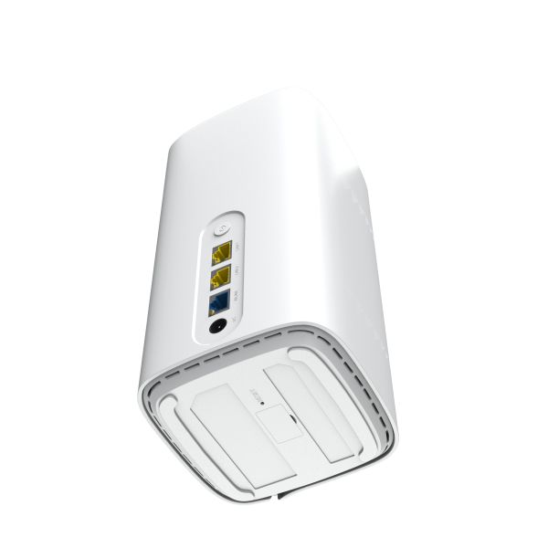 High Speed Reliable Indoor Desktop WiFi6 Router Smart 5G CPE For Transmission