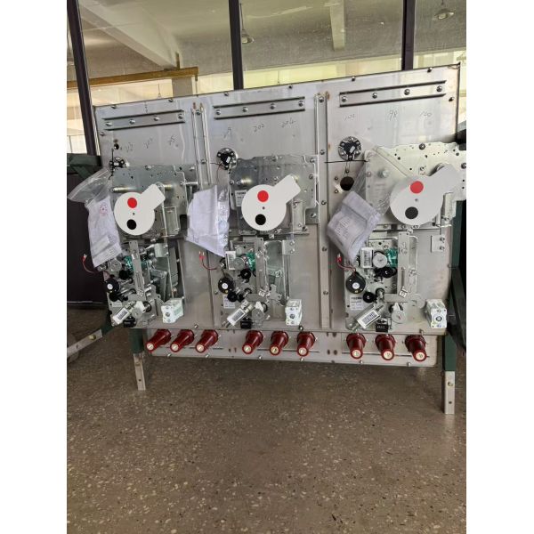 12kv Epoxy Resin Bushing Insulator Base Fit With Environmental Protection Switchgear