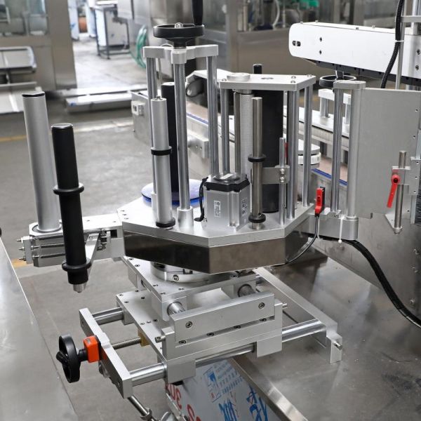 Round / Square Wine Bottle Label Applicator , High Quality Wine Label Maker Machine