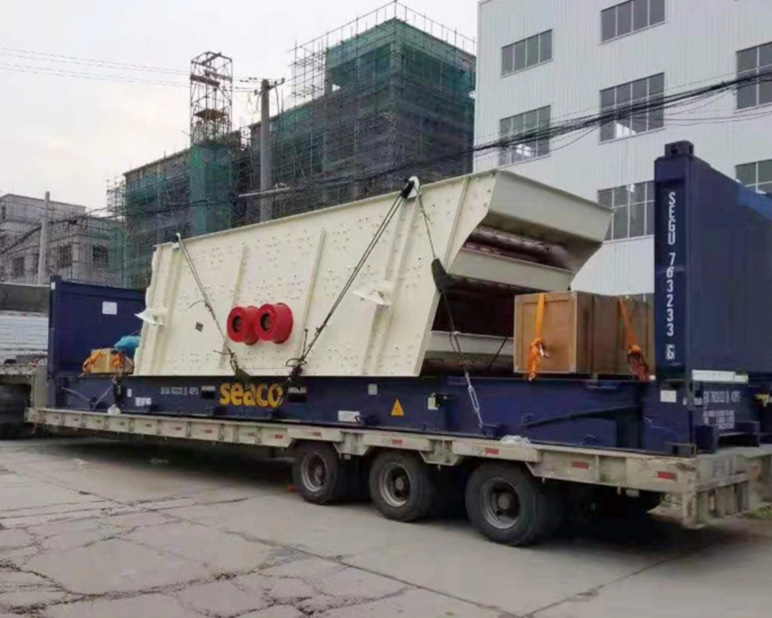 Multi Layer Linear Vibrating Screen , Linear Vibratory Screen Higher Efficiency