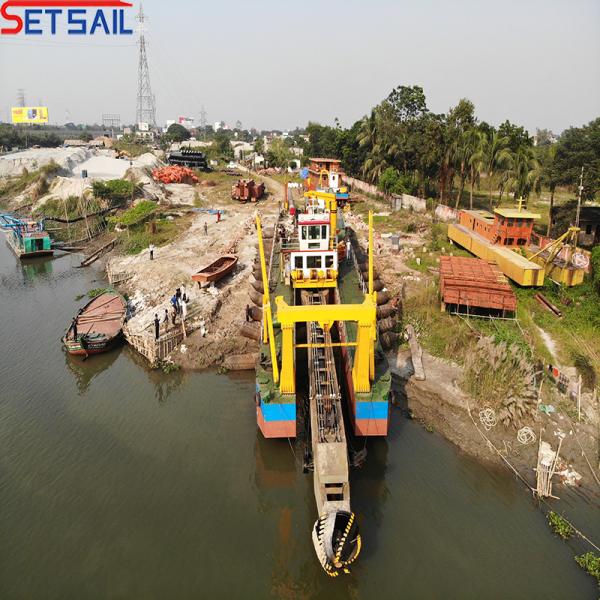 Hydraulic 12 Inch Cutter Suction Dredger for River Sand