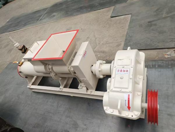 Buy Mini Vacuum Extruder 170 Model Clay Brick Making Machine With 11kw Power And 1800*900*850mm Size at wholesale prices