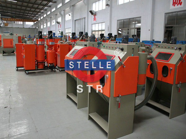 Portable Bead Blaster Machine Rust Corrosion Removing High Efficiency