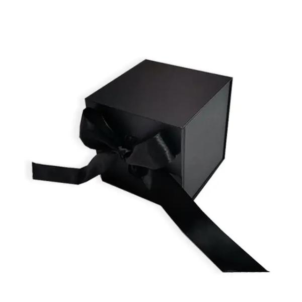 Buy Custom Cardboard Foldable Paper Box With Offset Printing Silk Printing at wholesale prices