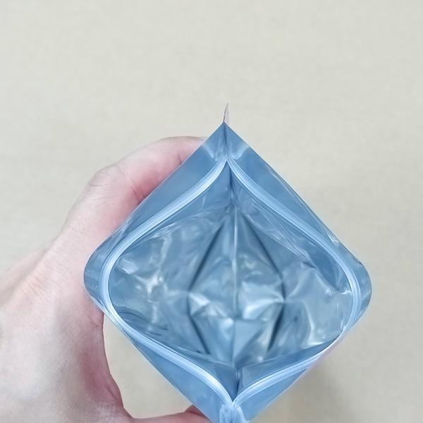 Resealable Stand-up Pouches With Barrier Extending Shelf Life Protecting