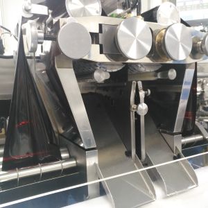 Quality Automatic Paintball Encapsulation Machine Precise Control System 8000 - 32000 / H for sale