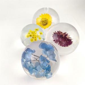 China Made In China Resin Acrylic Paperweight Souvenir Gifts on sale