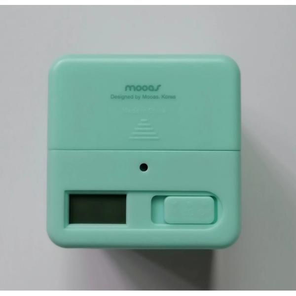 people using in the kitchen with a abs countdown timer when cooking or do excersing or skincare