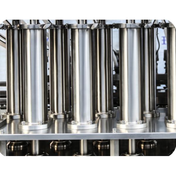 12 Nozzles Pesticide Filling Line Machine 4500BPH 50ml 1000mL