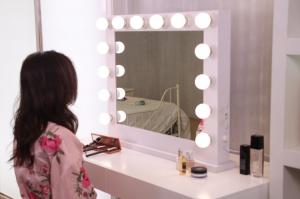 12pcs Led BULB Hollywood Vanity Mirror With Lights 500x700mm , Led Magnifying Makeup Mirror