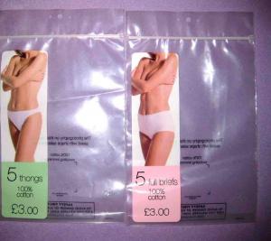 China Moisture Proof Packaging Poly Bags / Reclosable Plastic Bags For Underwear / Clothing on sale