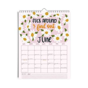 China Customized Personalized Calendar Printing on Paper and Spiral Binding on sale