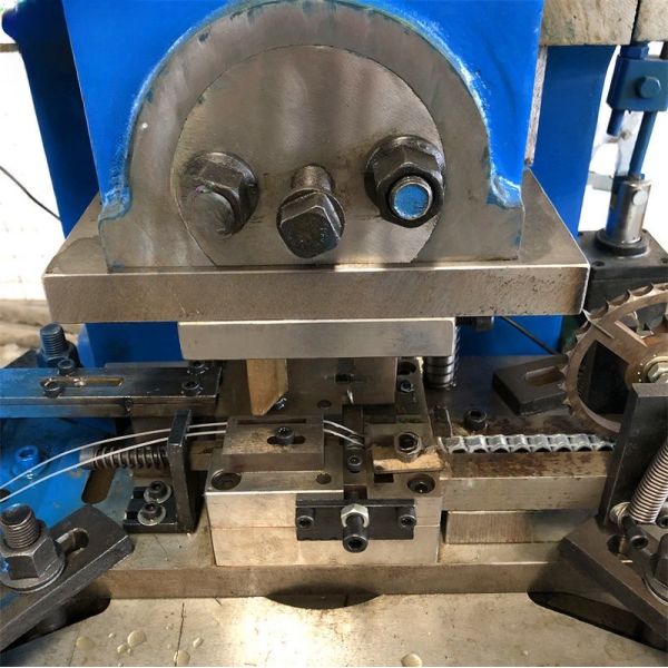 High Output Razor Barbed Wire Mesh Making Machine Automatic