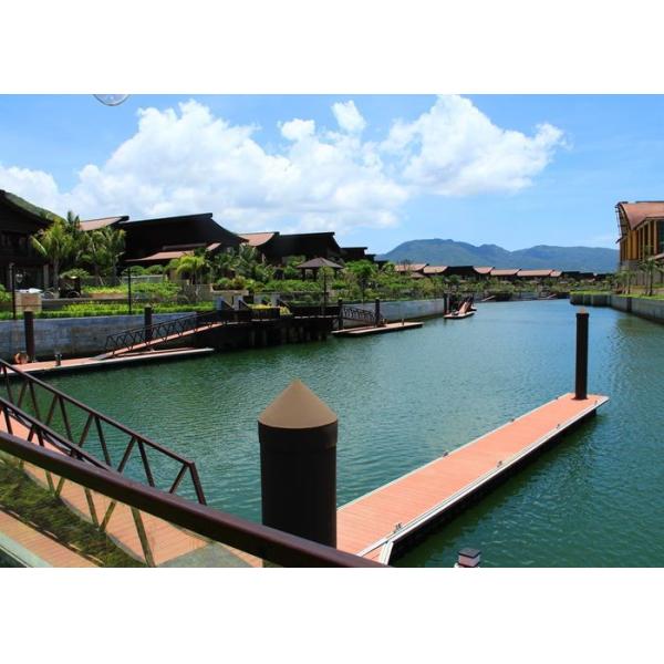 Low Maintenance Aluminum Alloy Floating Docks with Smooth Surface