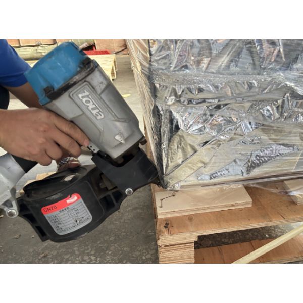 High Frequency Laser Glass Cutting Machine 220V With 0.1-25mm Cutting Thickness