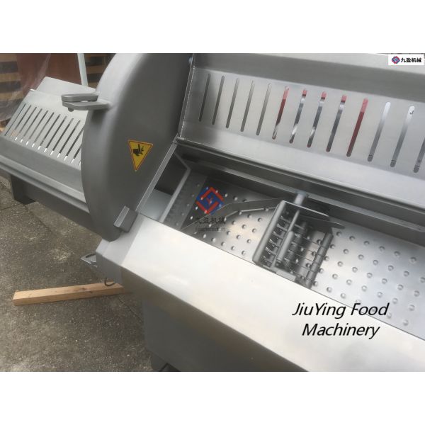 Flat Mouth Design Meat Processing Machine Frozen Meat Cutter 1 Year Warranty