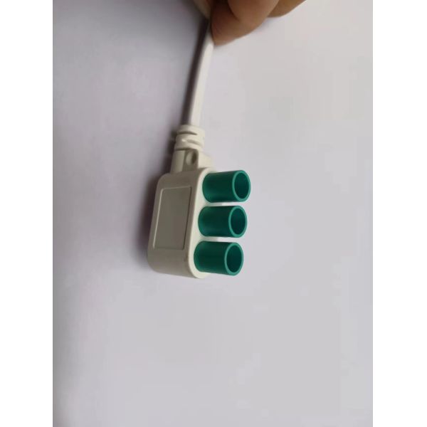 Nylon66 24V 10A IP67 LED Connector 3way 6way Female Stocke Parts