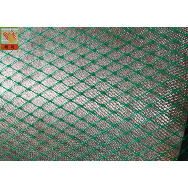 HDPE Diamond Hole Extruded Plastic Netting , Green Protective Plastic Mesh Sleeve